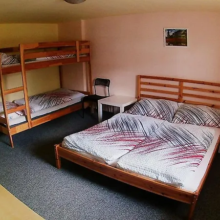 Dağ evi Horska Plzenka Pernink