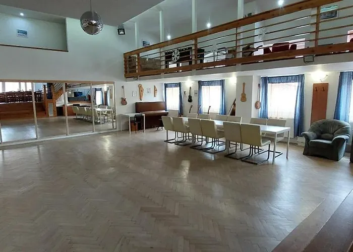 Horska Plzenka Alpesi faház Pernink