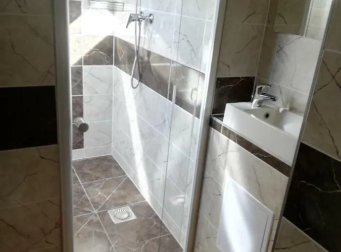 Horska Plzenka Alpesi faház Pernink
